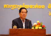 សាលាសង្កាត់ទូទាំងរាជធានីភ្នំពេញបង្កើតក្រុមការងារផ្តល់សេវារដ្ឋបាលដល់ពលរដ្ឋគ្រប់ពេល